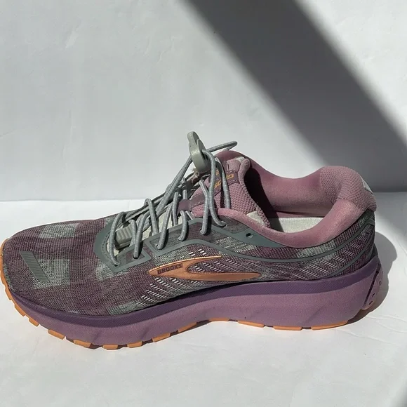 Brooks Women's Ghost 12 Purple Gray Plaid Sneakers 7 - Picture 11 of 11